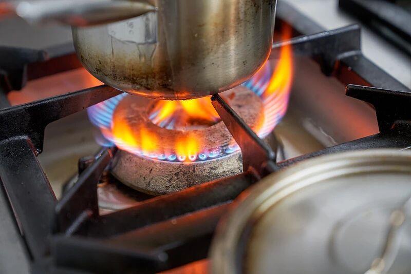 如有这4种情况燃气灶“没坏也要换” 速自查→