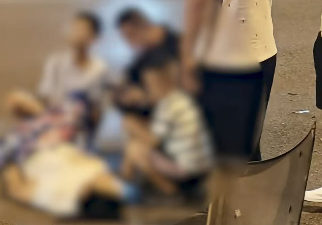 女子被撞身亡,家属质疑“交警不跨区施救”?警方通报 女子被撞身亡,家属质疑“交警不跨区施救”?警方通报