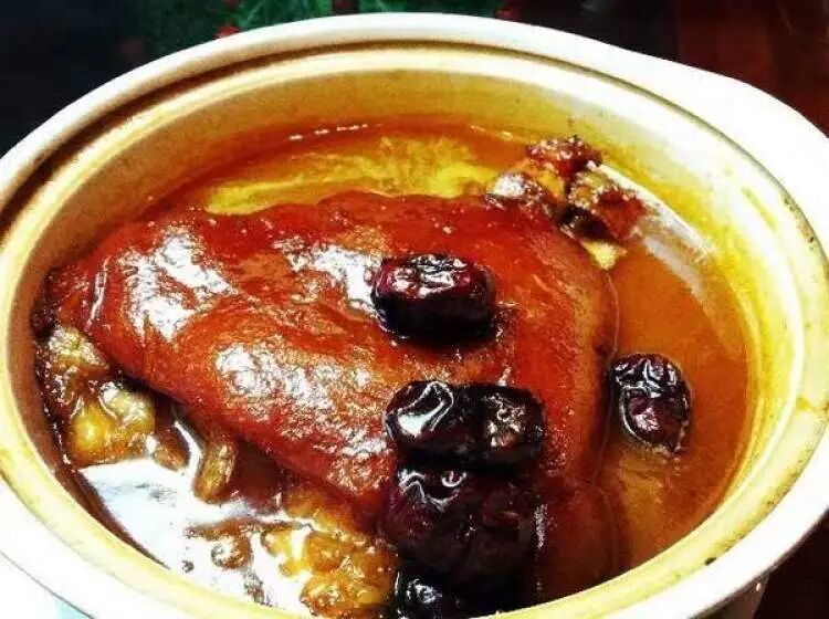 上海人冬至吃啥？从汤团馄饨年糕到蹄髈，冬至仪式感正慢慢淡化