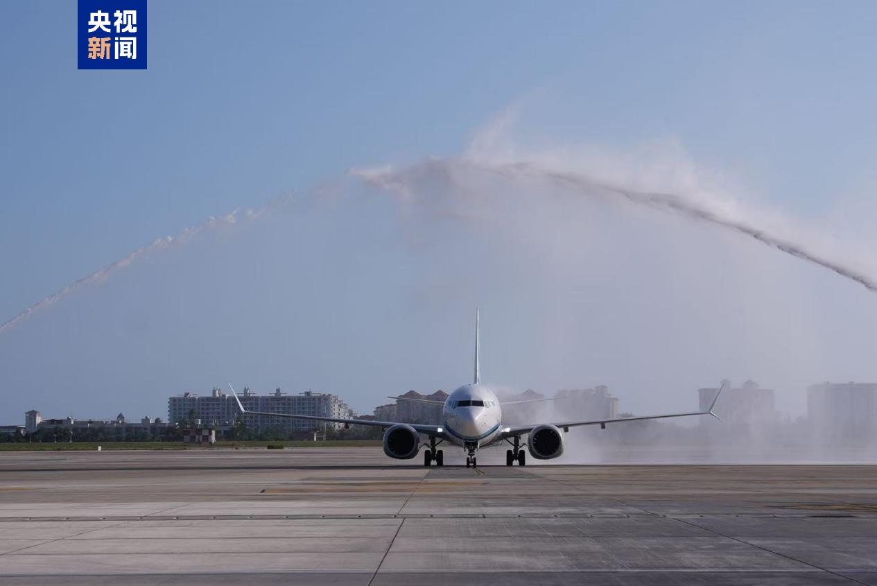 海南自贸港首条第七航权客运航线旅客顺利入境