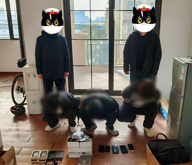 明码标价“私人订制”假证？！滕州警方跨省打掉5团伙抓12人，查获假章2000枚！