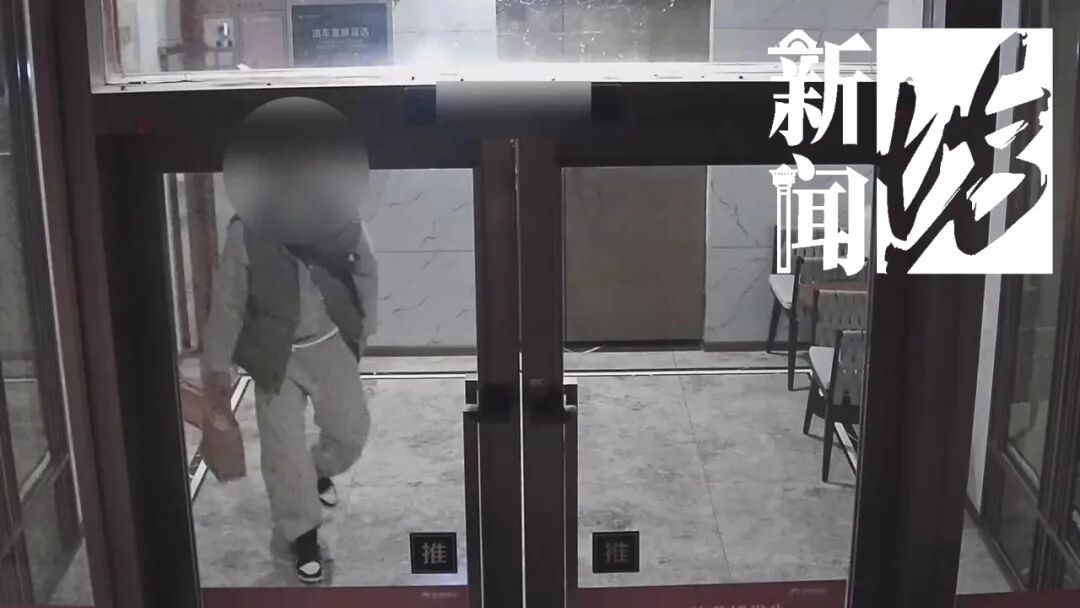 上海一男子偷走女友6个名牌包，倒卖后部分钱款竟转给前女友，警方：刑拘！