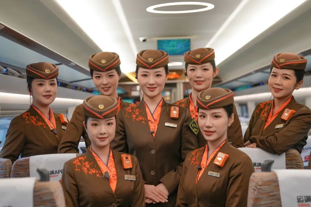 九省通衢再添新线！6座高铁站亮相