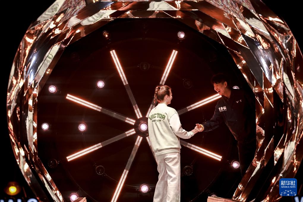 四位中国羽毛球队运动员退役仪式在杭州举行