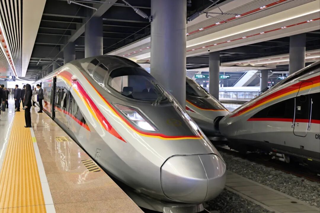 最快1.5小时可达！广湛高铁全线开通