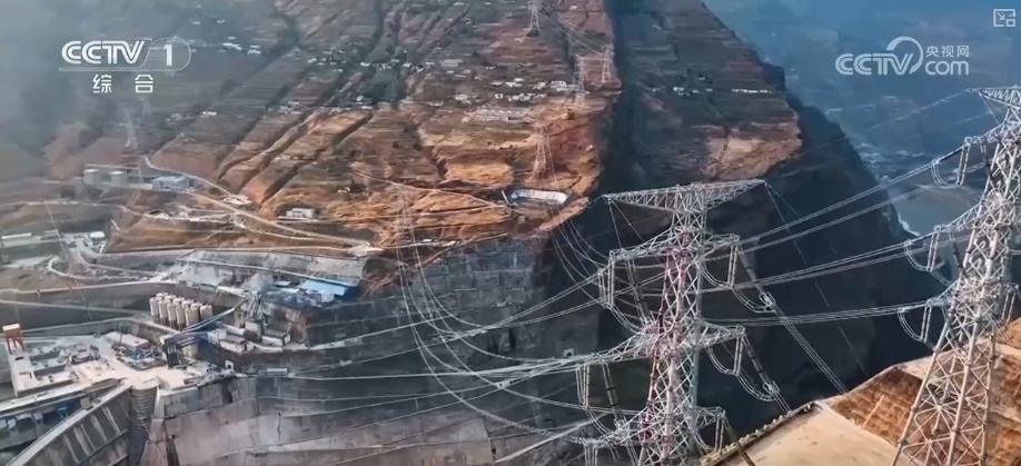 积聚“硬实力”！37.27亿吨、9.37万亿元、4000万吨 中国经济稳中有进引擎动力足