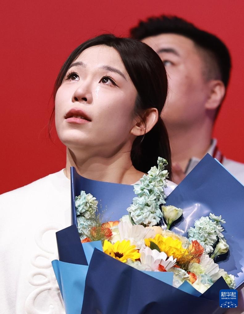 四位中国羽毛球队运动员退役仪式在杭州举行