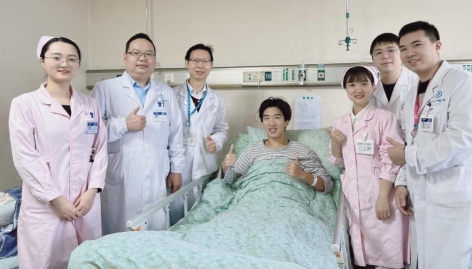 湘超半决赛的对手，在骨科当过“队友”：普通人怎么预防这种常见膝伤？