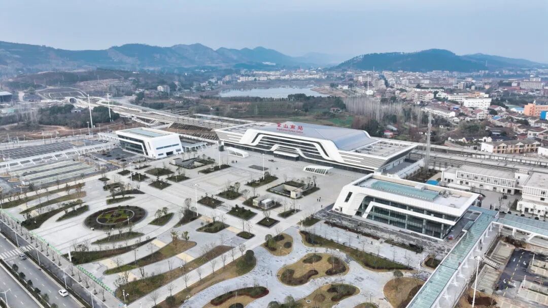 九省通衢再添新线！6座高铁站亮相