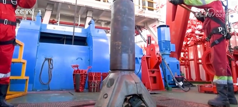 积聚“硬实力”！37.27亿吨、9.37万亿元、4000万吨 中国经济稳中有进引擎动力足