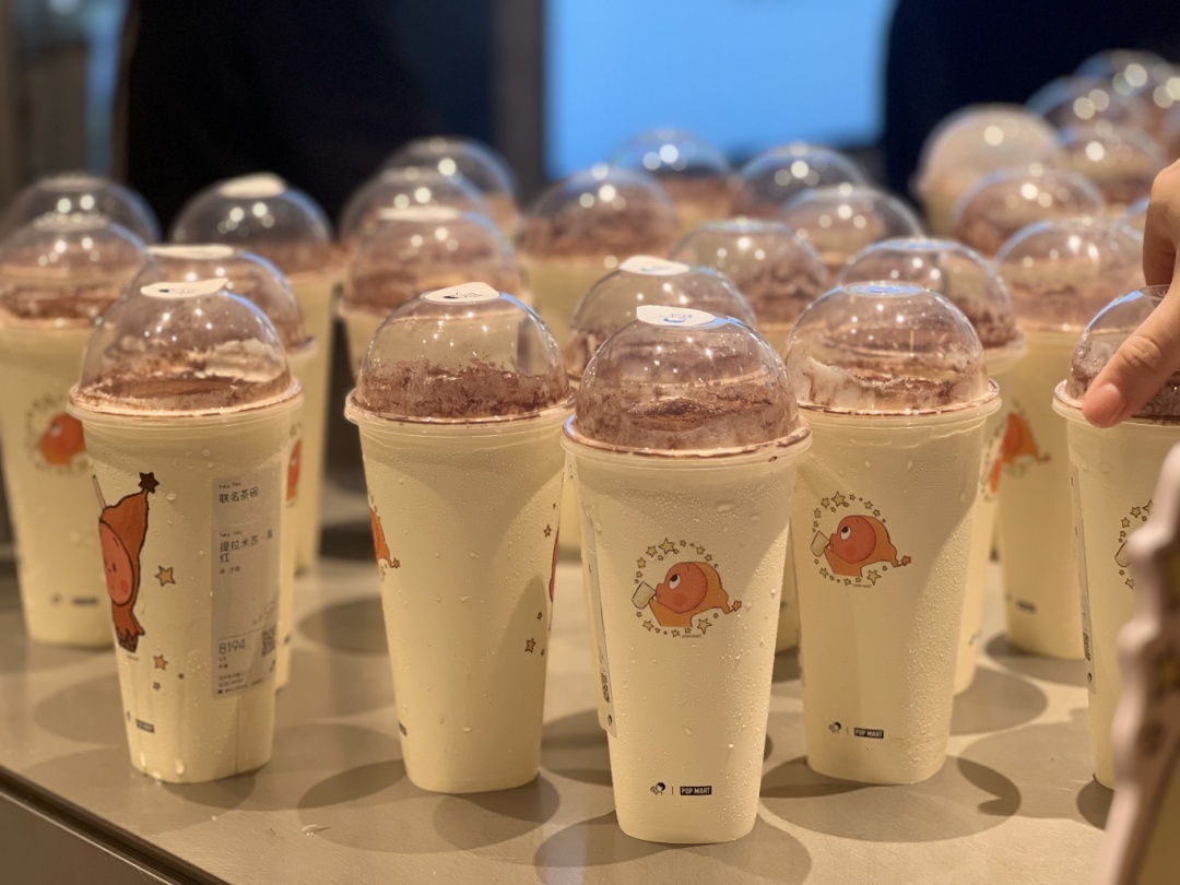 抢不到！深圳知名奶茶店突发！“基本卖空了……”