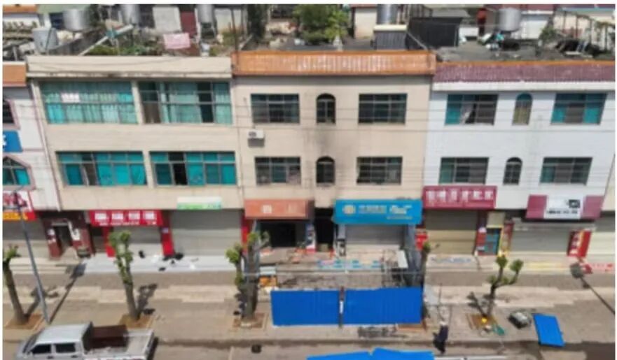 警惕“三合一”自建房火灾：家与店铺间的隐形危机