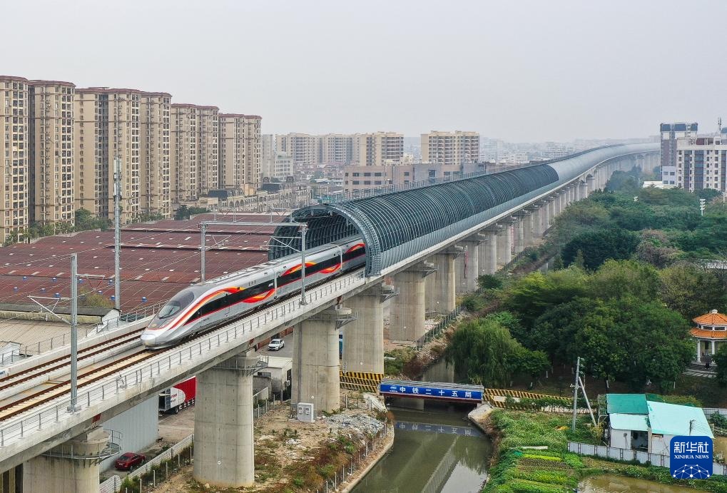广州至湛江高铁开通运营