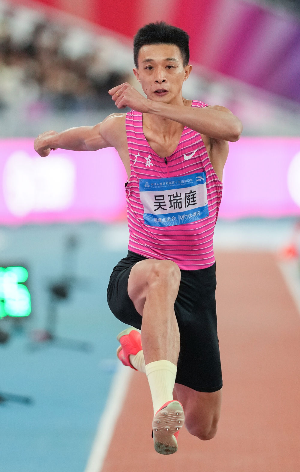 吴瑞庭：八年求索 越过尘封16年纪录