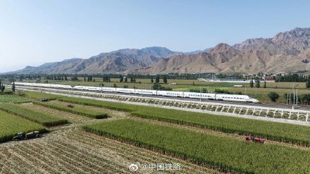 包银高铁包头至惠农段12月23日建成通车