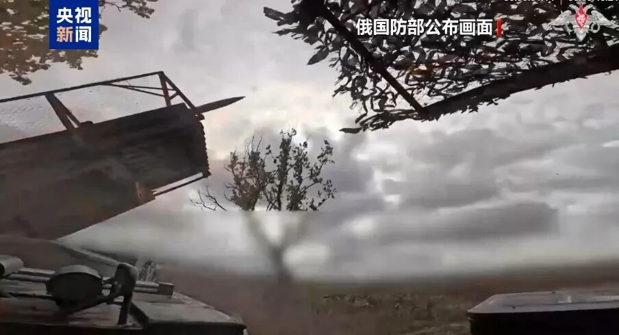 乌克兰撤出多个阵地，俄军快速推进