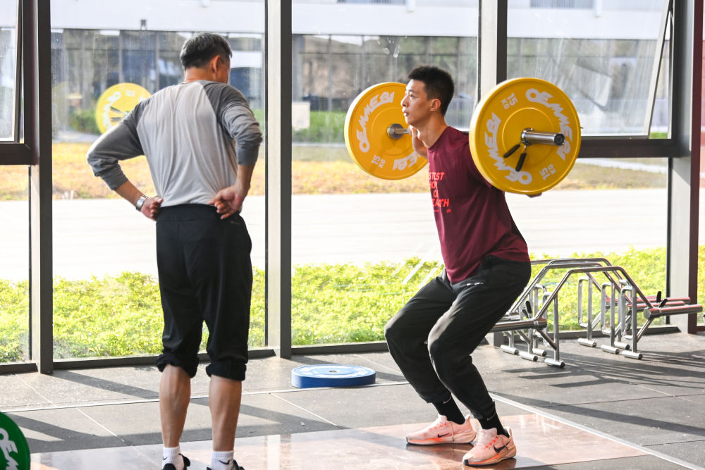 吴瑞庭：八年求索 越过尘封16年纪录