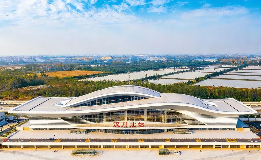 九省通衢再添新线！6座高铁站亮相