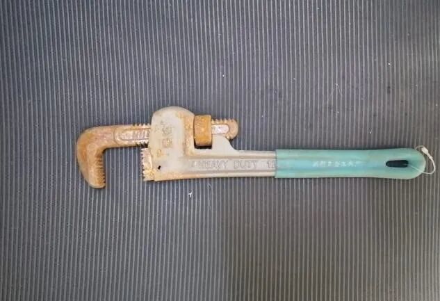 一场“乌龙”报警，竟牵出供暖配件盗窃大案！