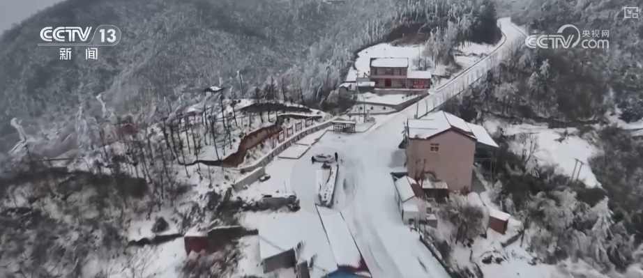 多部门协同联动、细化服务清冰除雪“保”畅通 护航百姓平安出行