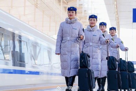包银高铁包头至惠农段12月23日建成通车