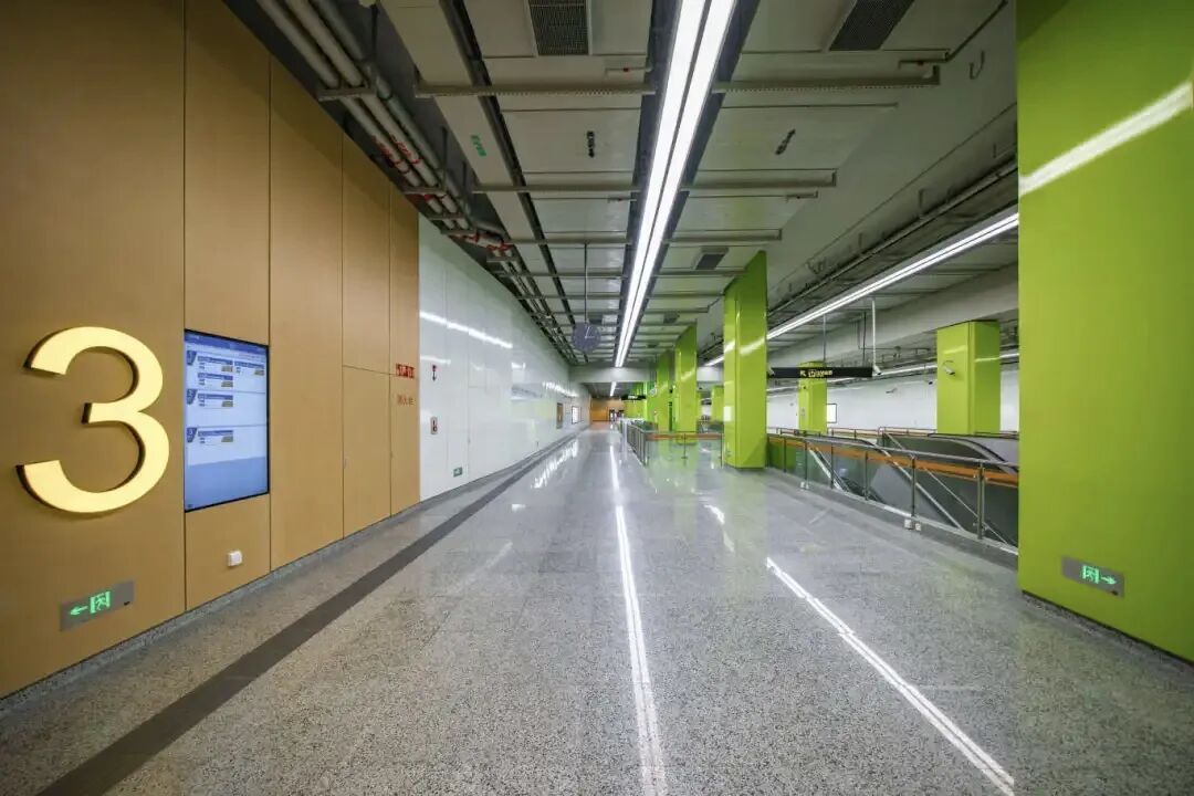 通勤从80分钟缩到15分钟！上海这条地铁即将运营，高颜值配色太惊艳