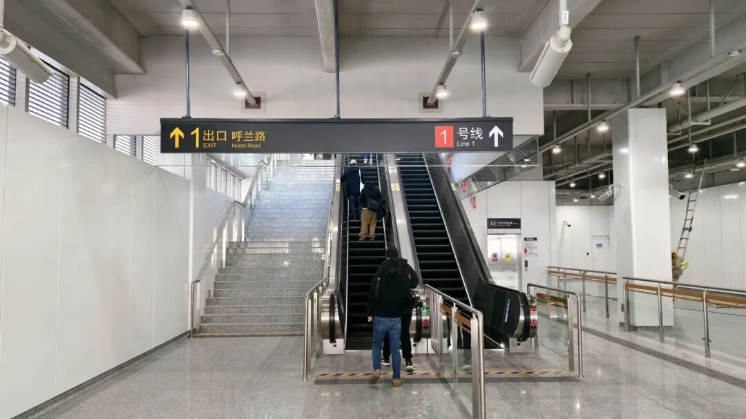 通勤从80分钟缩到15分钟！上海这条地铁即将运营，高颜值配色太惊艳