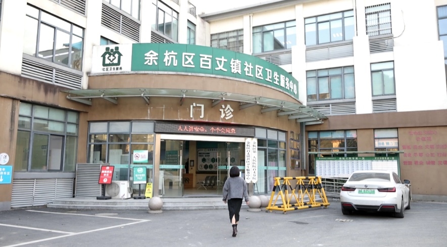 凌晨5点发车！杭州有辆特殊公交车，专为这12个人而开……