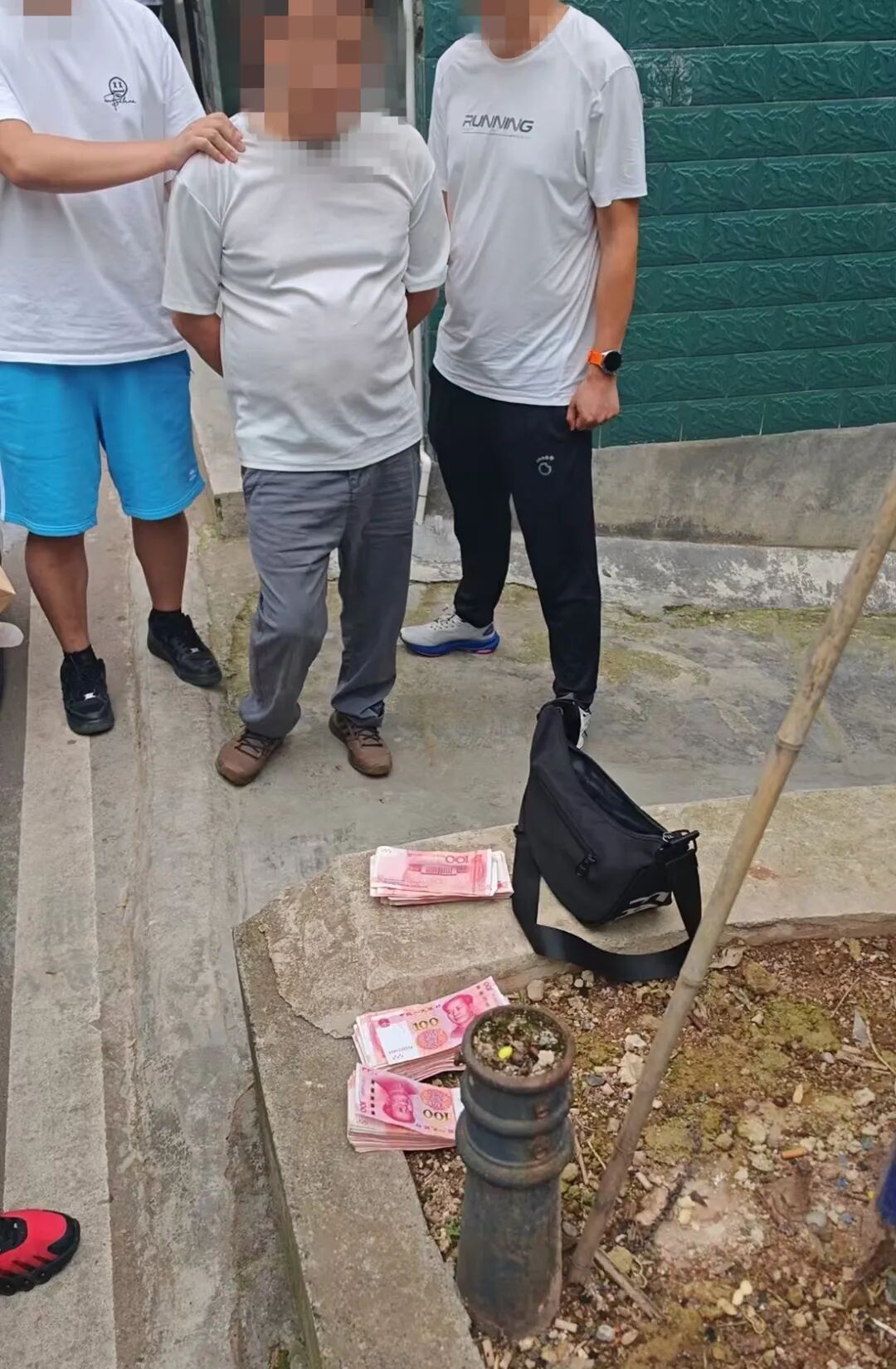 前科人员接连换车，竟牵出贩毒大案！湖南张家界警方摧毁跨三省吸贩毒网络