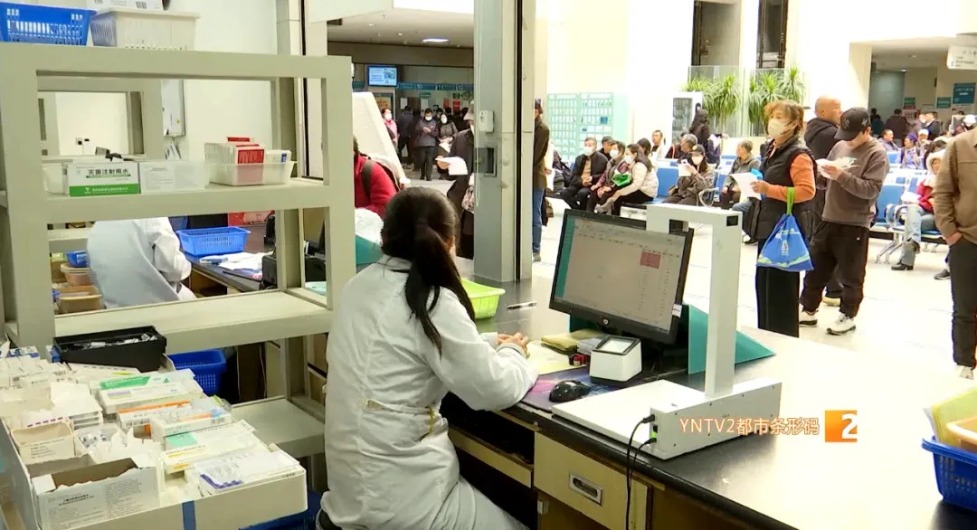 矿泉水不能送药？流感特效药正确服用方法是→