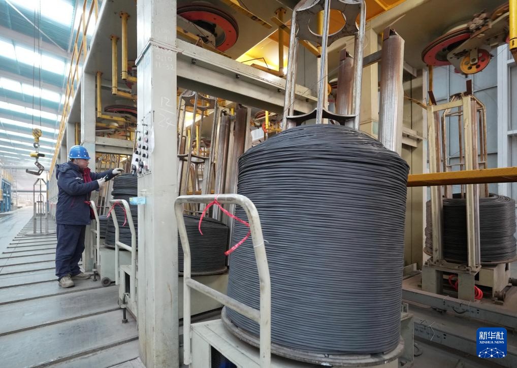 河北迁安：钢铁产业延链助推经济高质量发展