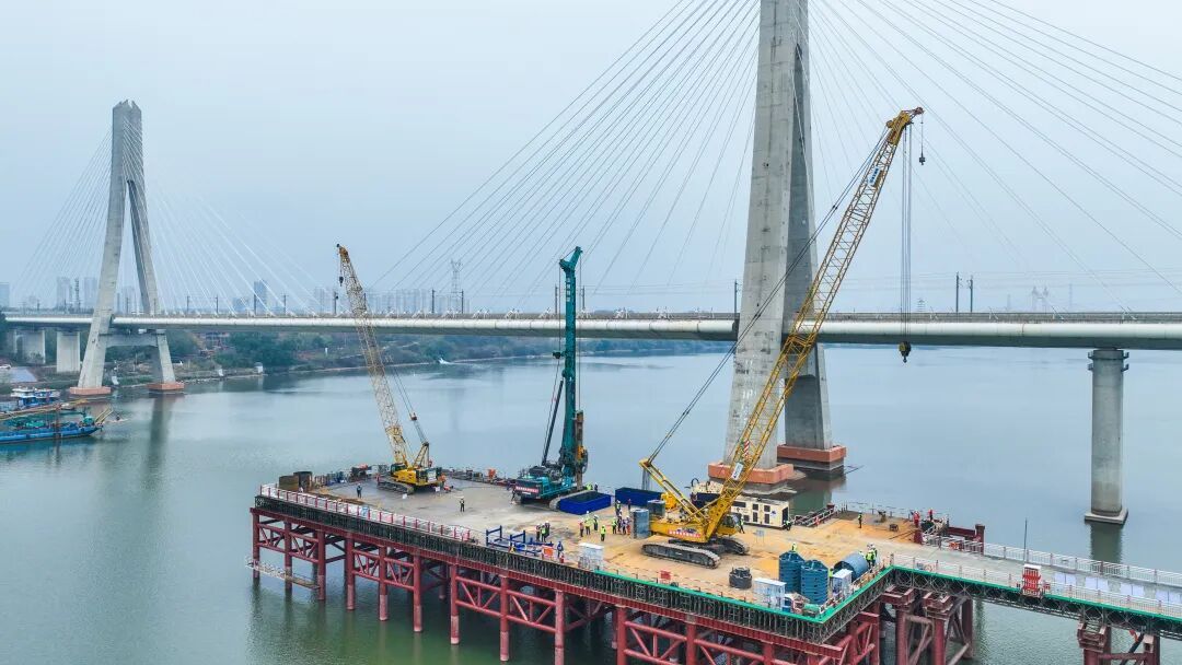 两座高铁大桥“贴身相伴”！江西这条高铁最大跨度桥梁开建
