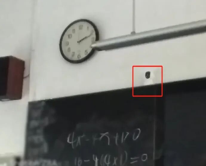 多校叫停“私装监控”！“透明教室”是守护还是侵犯？