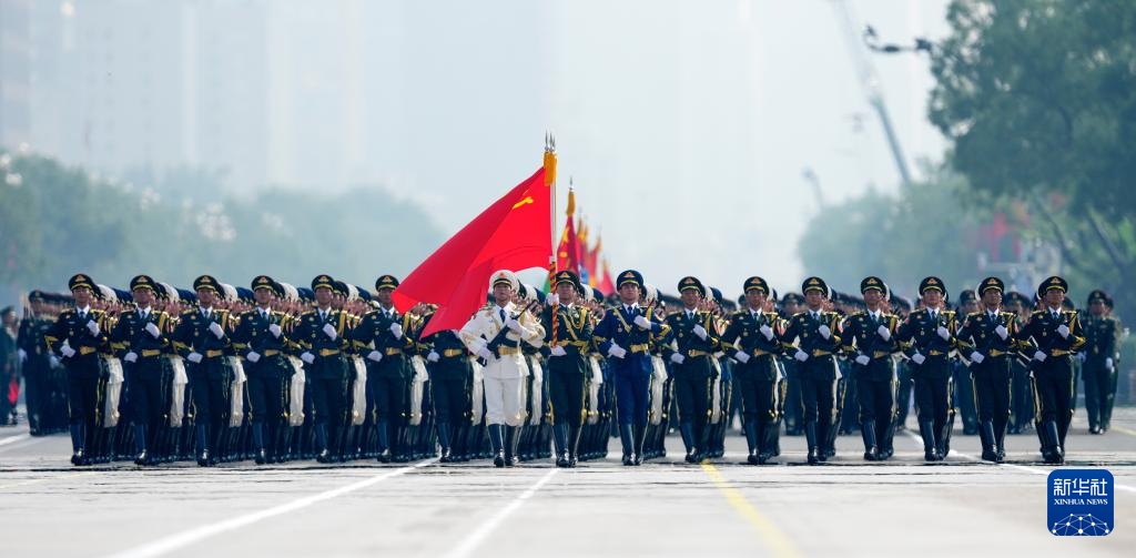 这些照片，每一张都写满了家国情怀