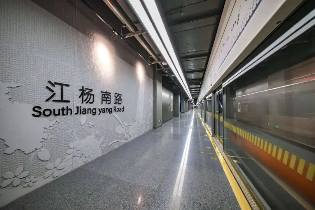 通勤从80分钟缩到15分钟！上海这条地铁即将运营，高颜值配色太惊艳