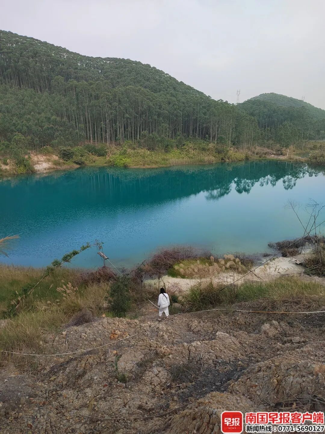 广西一野生“湖泊”突然爆火！网友涌入打卡，当地政府紧急提醒