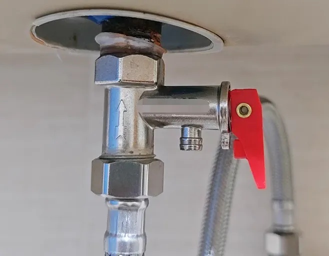 洗个热水澡，全身大面积烫伤！