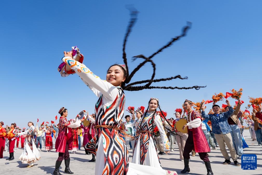 这些照片，每一张都写满了家国情怀