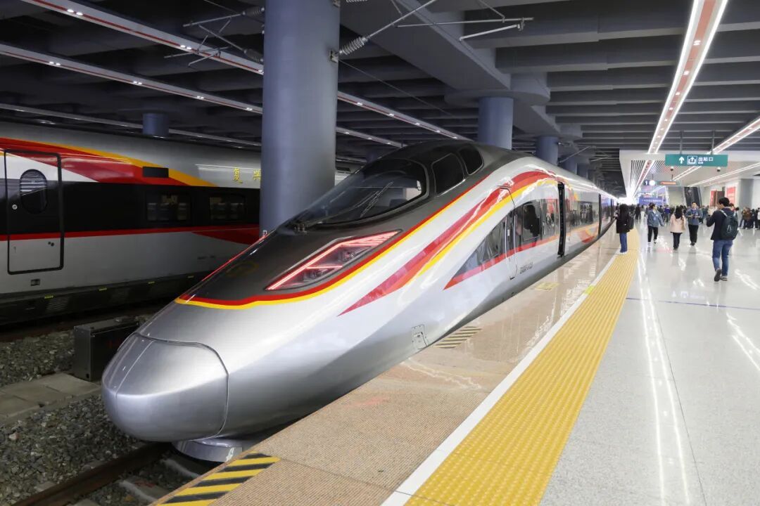 广东两条高铁同日开通！广州至湛江最快1.5小时可达