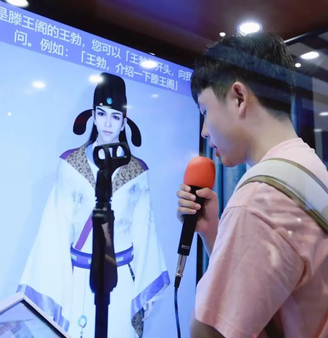 今年累计接待游客超1700万人次！滕王阁旅游区人气火爆