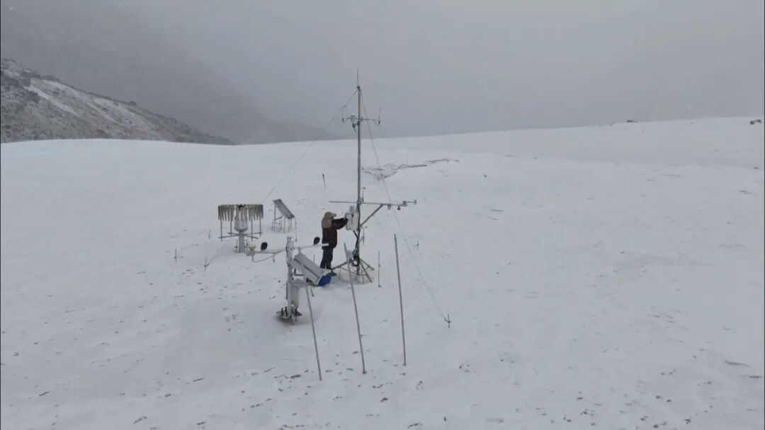 在-20℃的冰川上拷贝数据，他们是，追冰者！