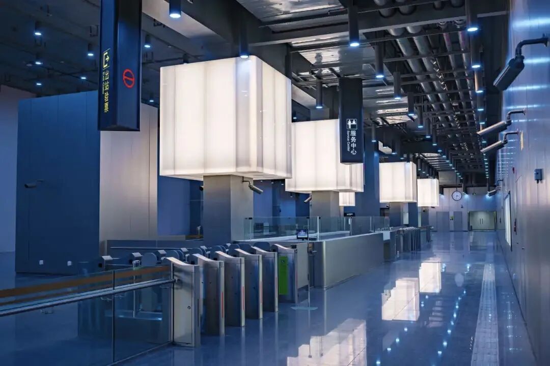 通勤从80分钟缩到15分钟！上海这条地铁即将运营，高颜值配色太惊艳