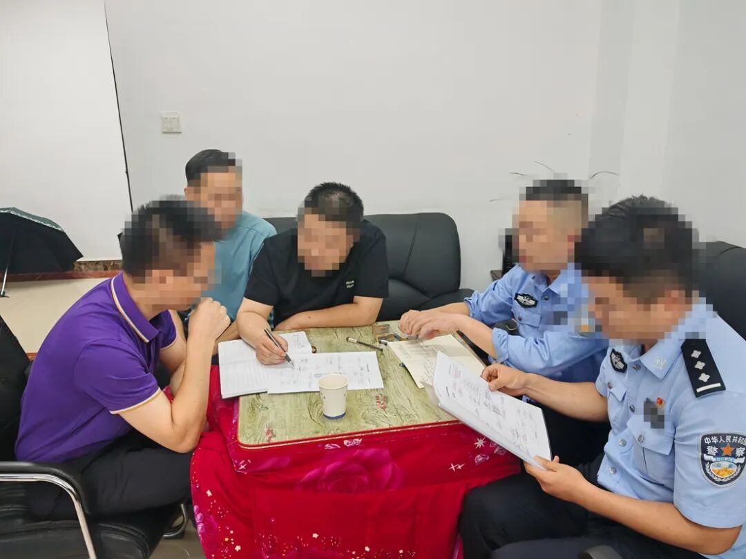 前科人员接连换车，竟牵出贩毒大案！湖南张家界警方摧毁跨三省吸贩毒网络