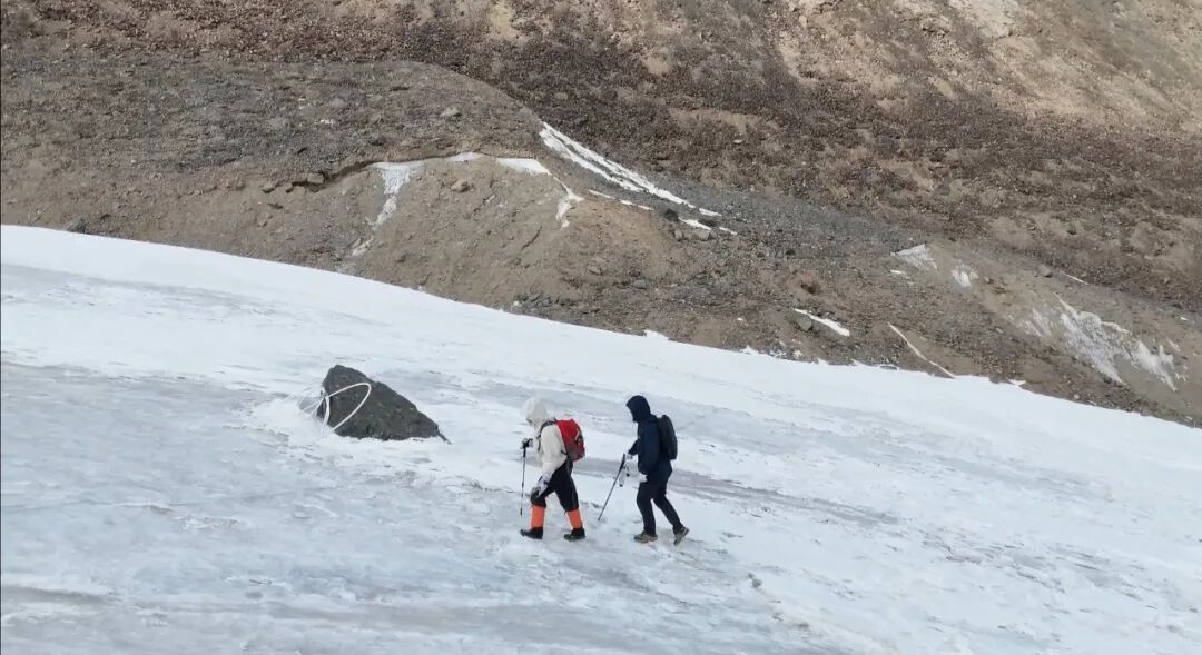 在-20℃的冰川上拷贝数据，他们是，追冰者！