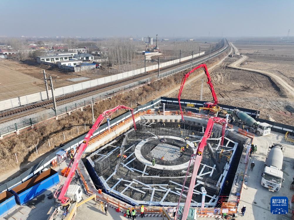 石雄铁路建设有序推进