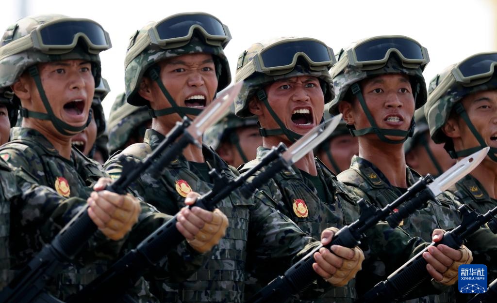 这些照片，每一张都写满了家国情怀