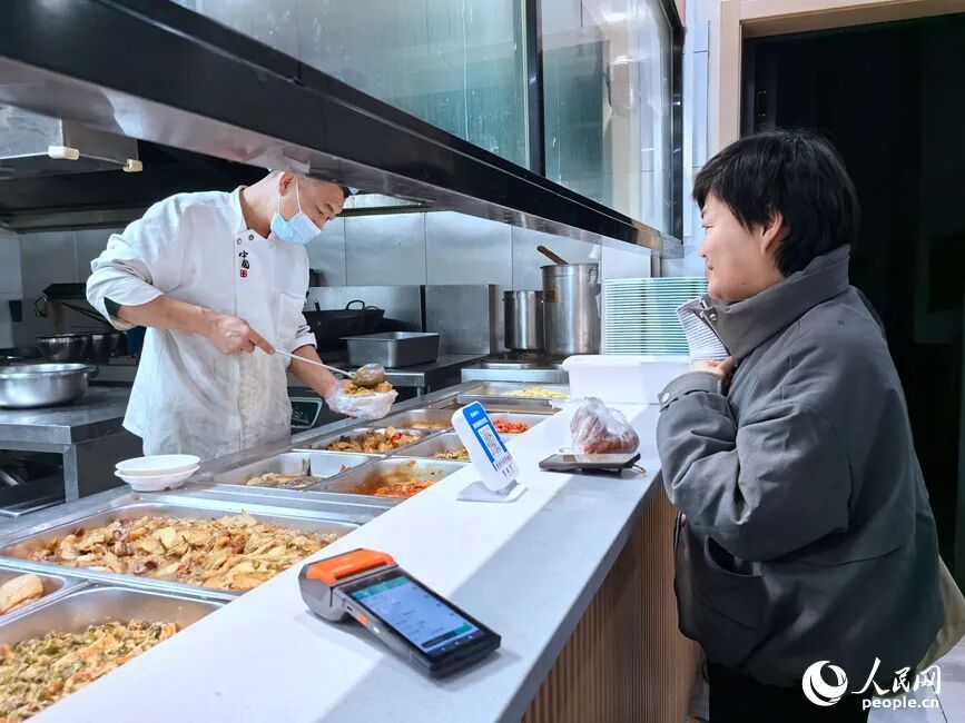 大学生一来，真的帮大忙了！