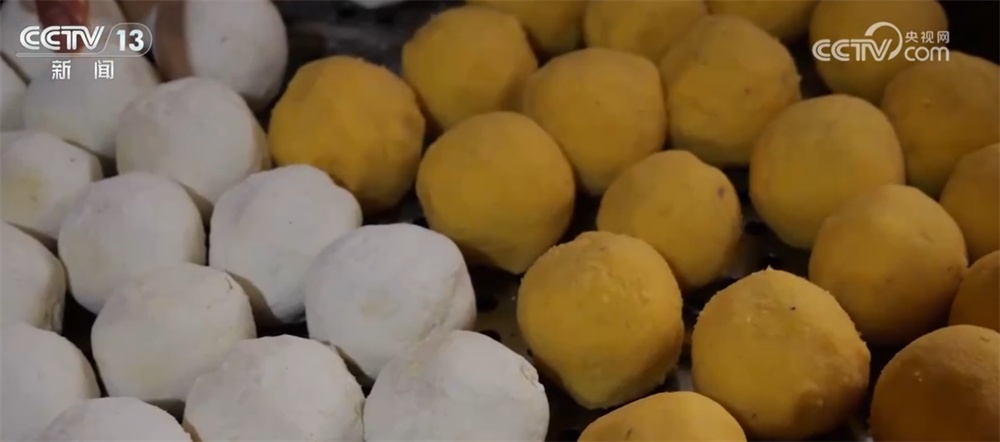 从冰天雪地到“茶绿樱粉”、从非遗灯彩到村落团圆味 冬季文旅市场火热升温