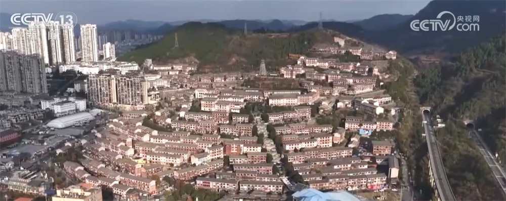 节日消费市场“热”力十足、文化味儿浓 “菜篮子”“果盘子”供应丰富稳定