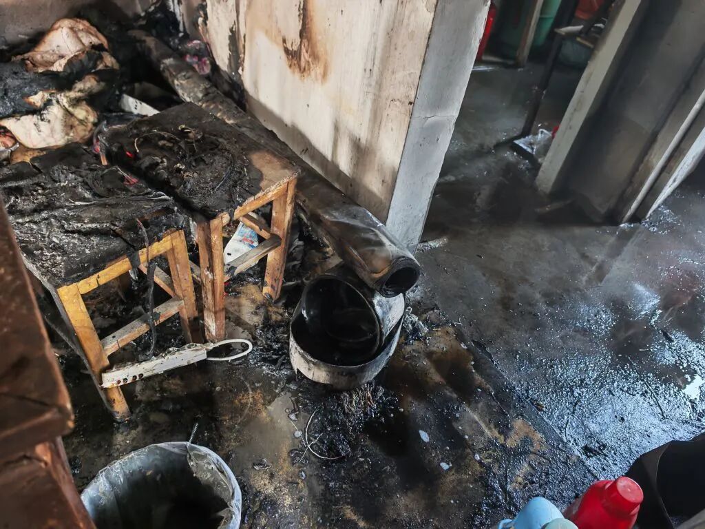 电饭煲通电一整夜，第二天把房子烧了! 快回家自查！